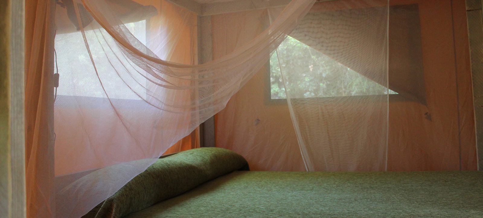 ec:allotjaments/luxe-tenten/glamping_4.jpg