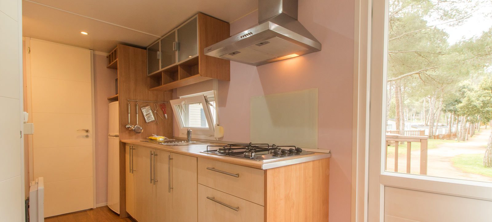 ec:allotjaments/mobile-home/mobile-homes-new6pax-7.jpg